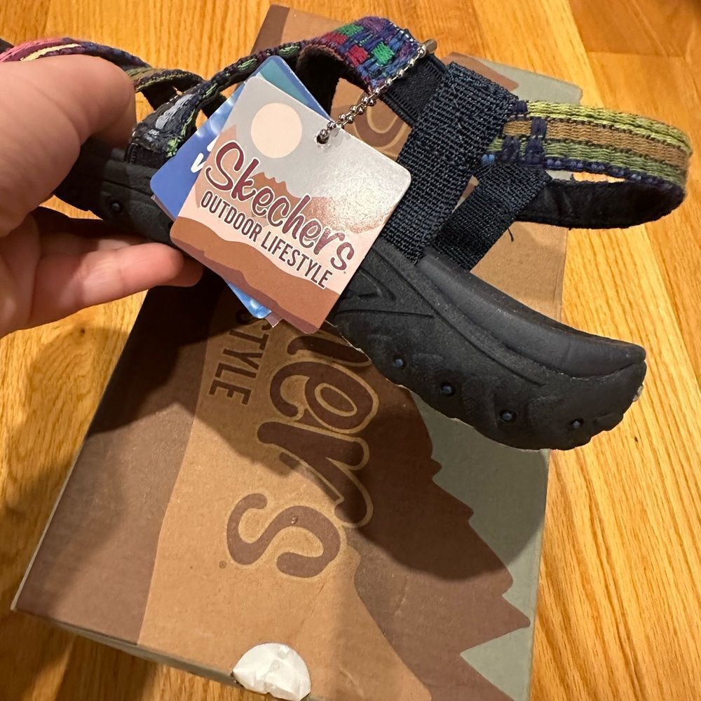 Skechers size 6 sandals machine washable vegan shoes - Picture 11 of 13